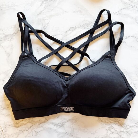 Victorias Secret Strappy ultimate push bra - Picture 1 of 4